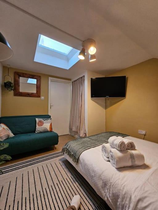 Photo of Others in Munster