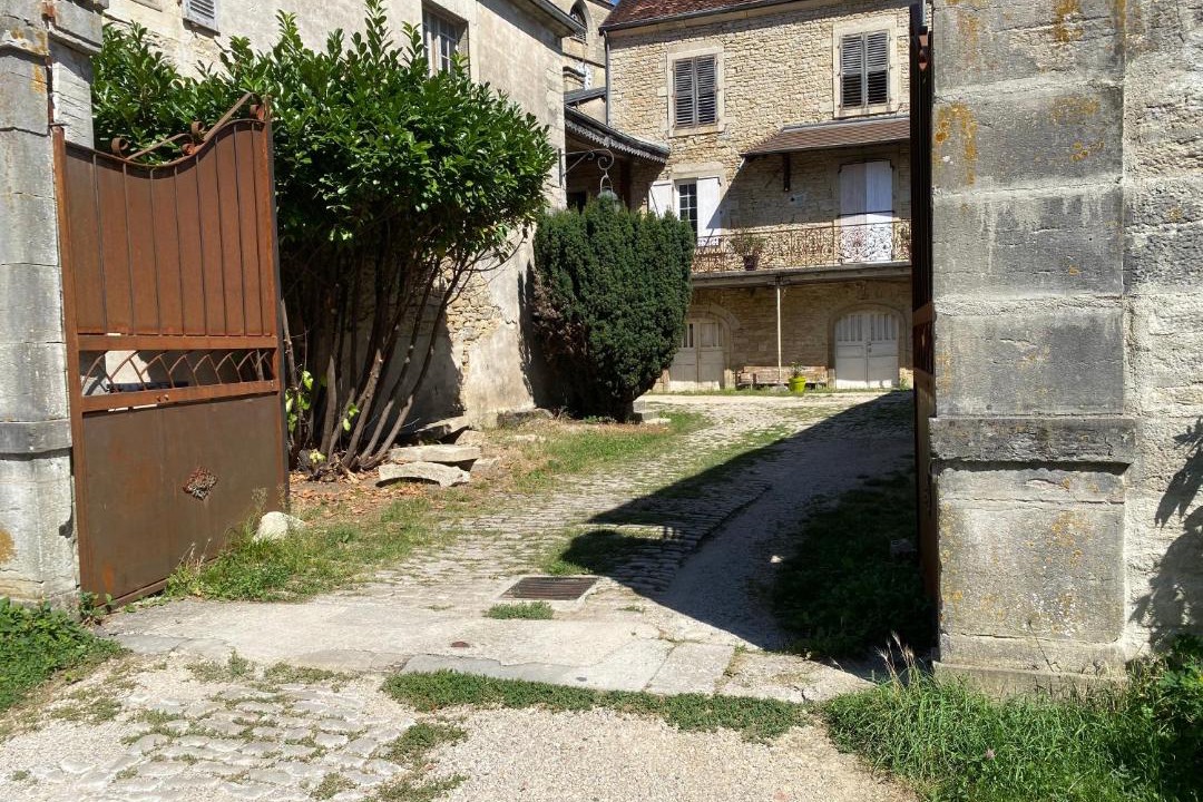 Photo of Others in Conliege