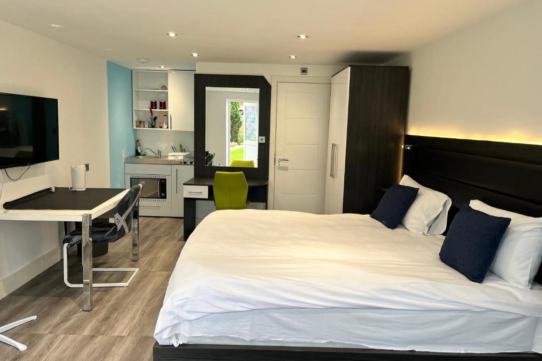 Photo of Others in Iver