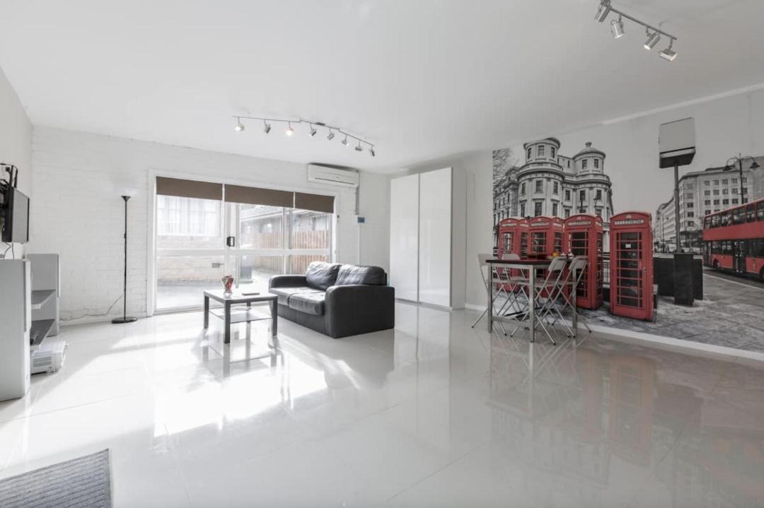 Photo of Others in Keilor Park