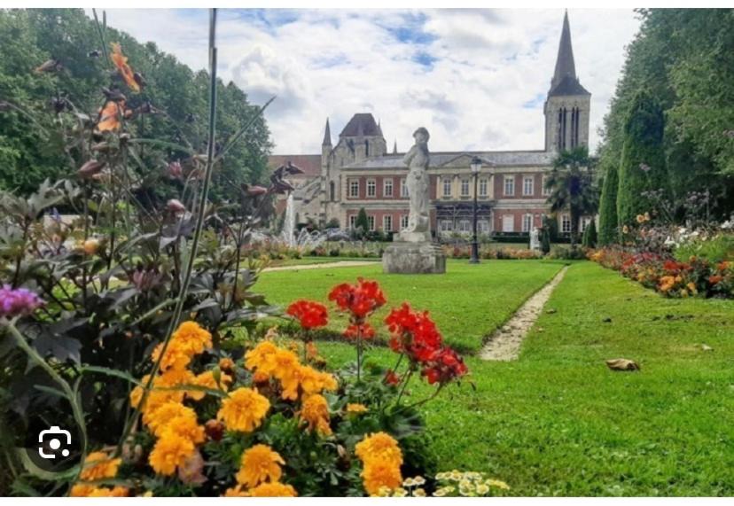 Photo of Others in Lisieux