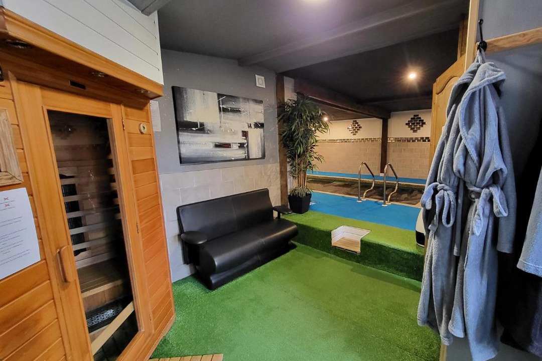 Photo of Others in Isigny-le-Buat