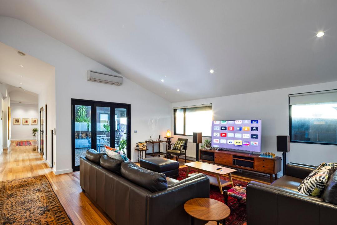 Photo of Others in St. Kilda East