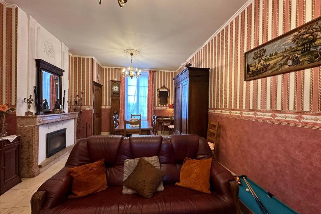 Photo of Others in Arnay-le-Duc