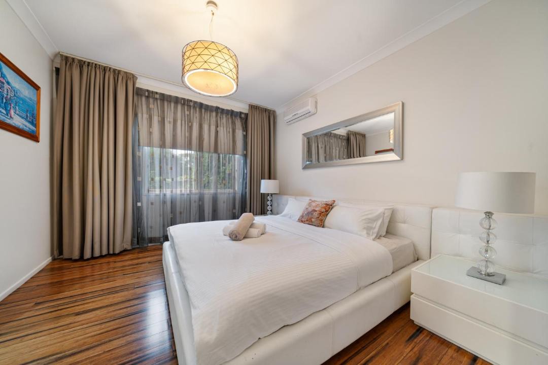 Photo of Others in Wyee Point