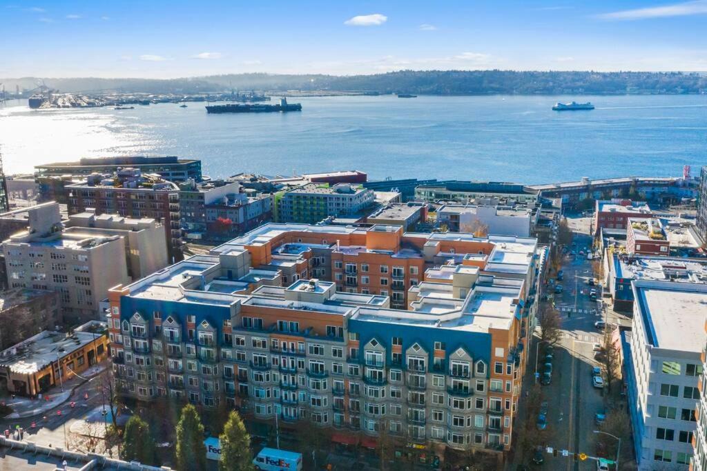 Photo of Others in Belltown
