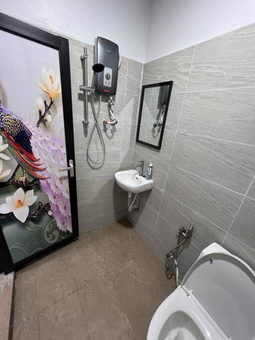 Photo of Others in Selandar