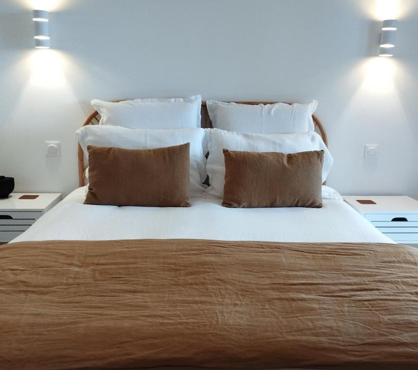 Photo of Others in Publier