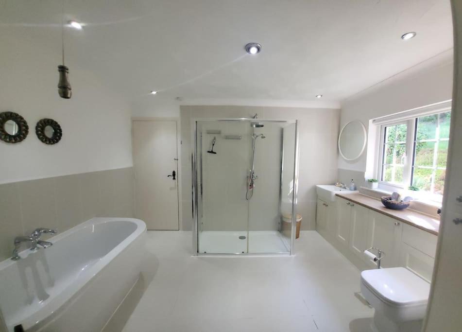 Photo of Others in Lawrenny