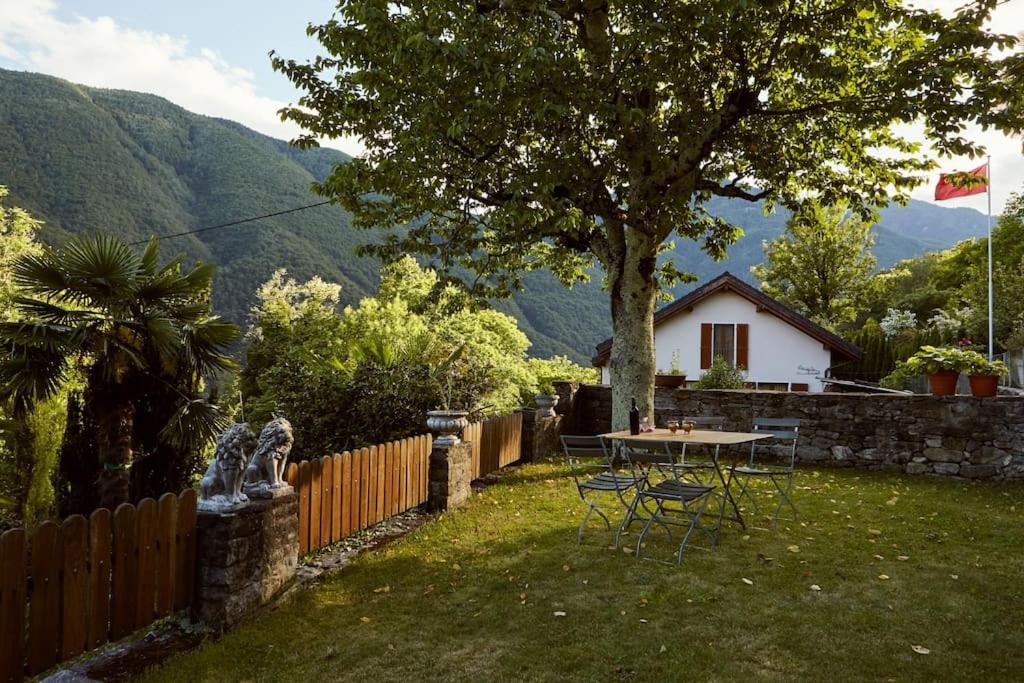 Photo of Others in Isorno