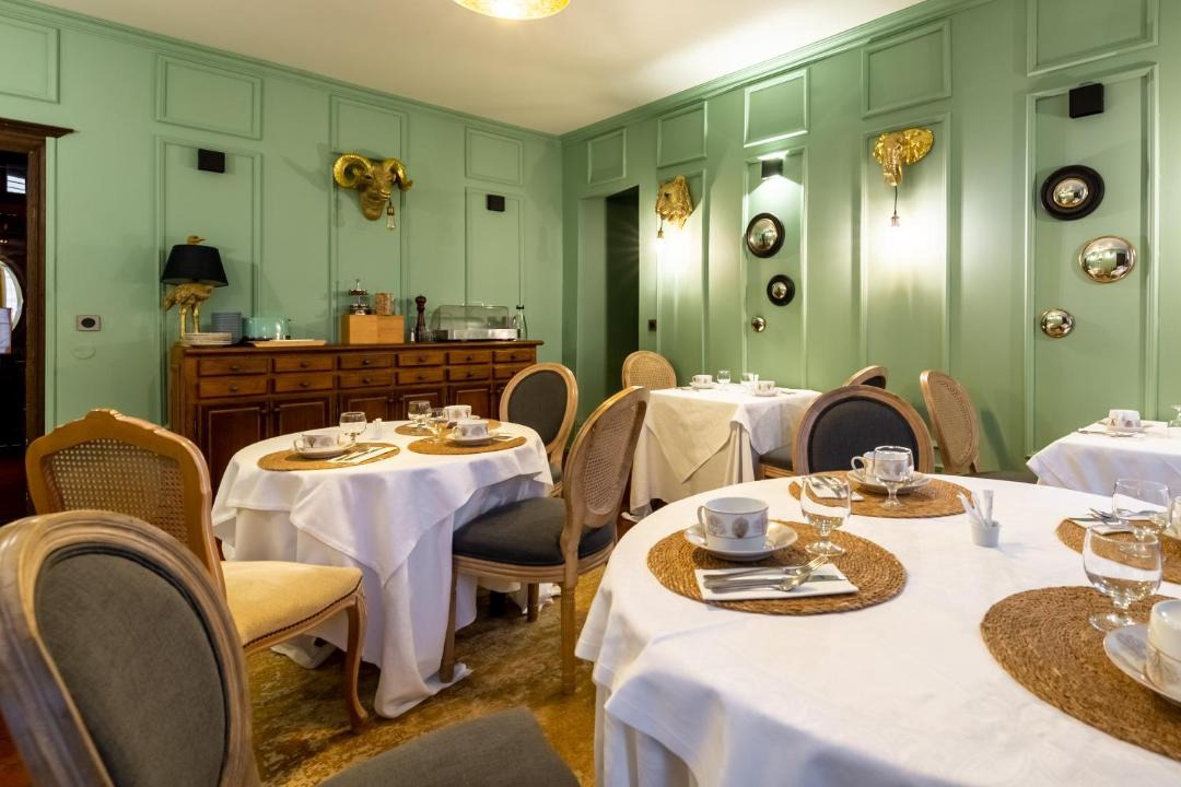 Photo of Others in Arnay-le-Duc