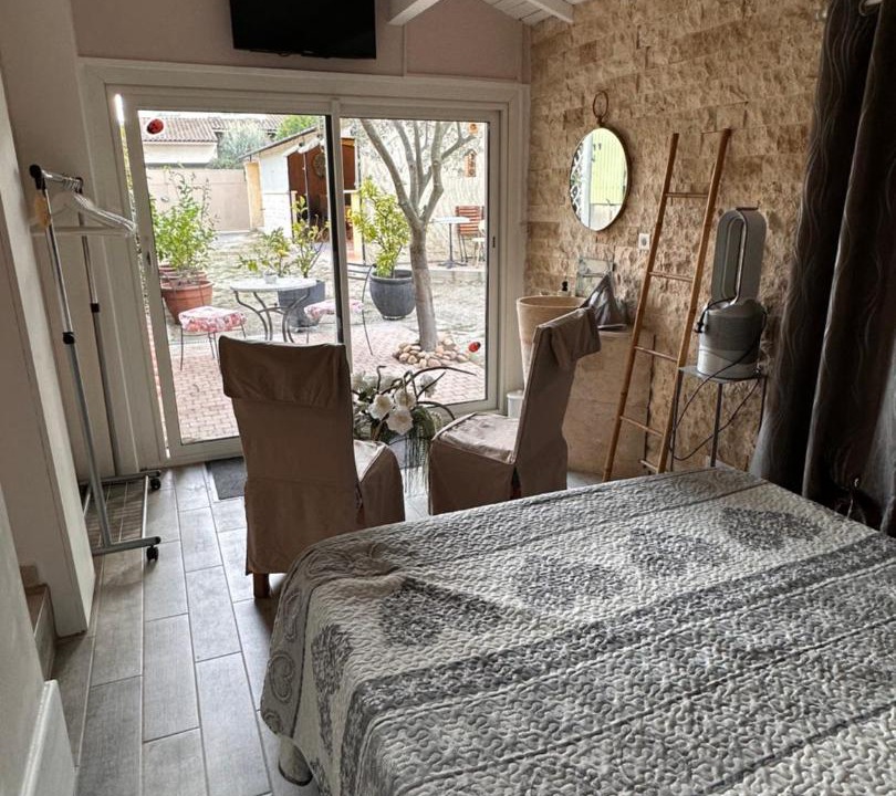 Photo of Others in Chateauneuf-de-Gadagne