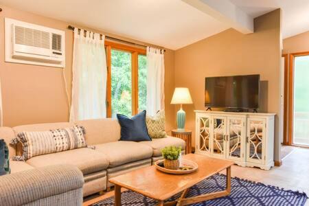 Photo of Others in Marstons Mills