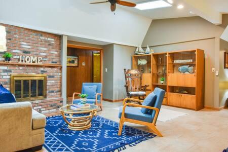 Photo of Others in Marstons Mills