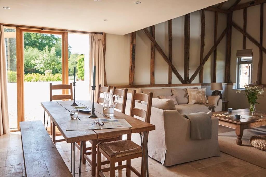 Photo of Others in Woodfalls