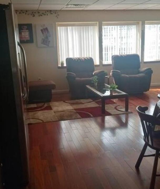 Photo of Livingroom in Niskayuna