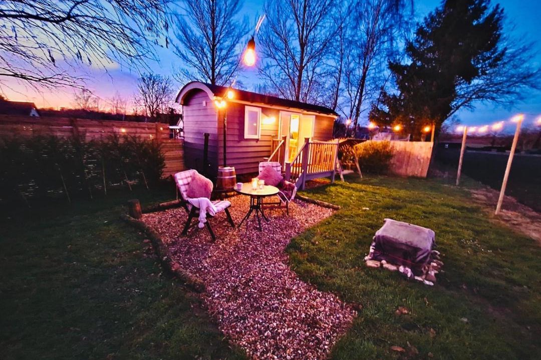 Photo of Others in Eye