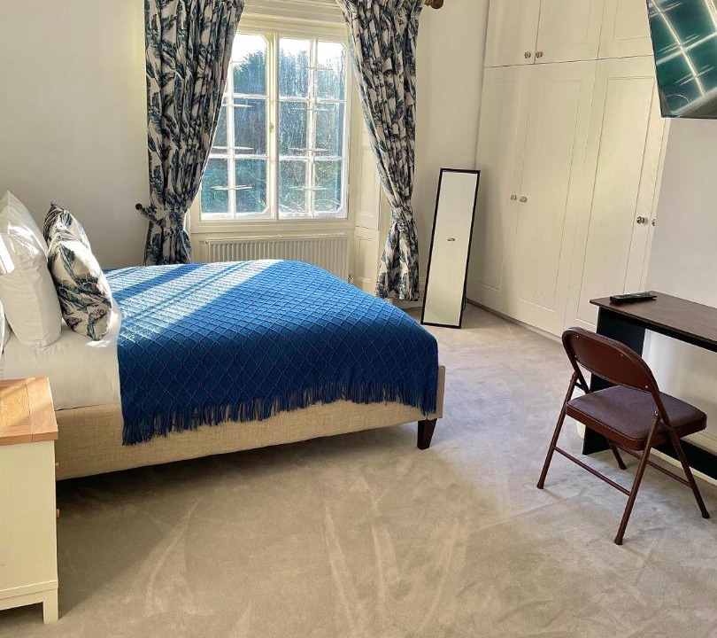 Photo of Others in Uxbridge