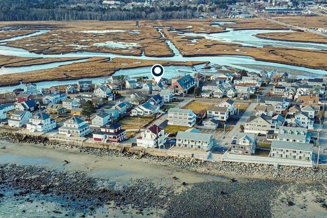 Photo of Buildings in Wells Beach