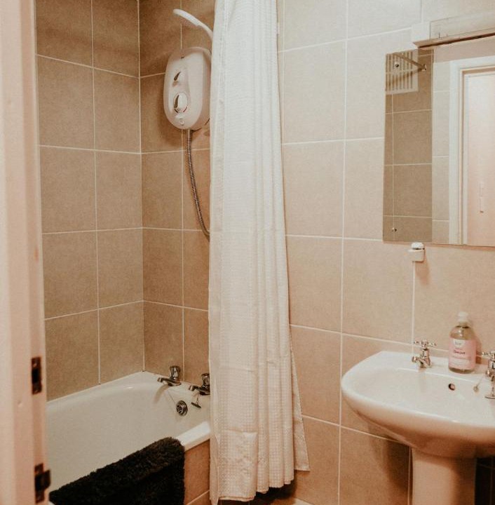 Photo of Others in Mabe