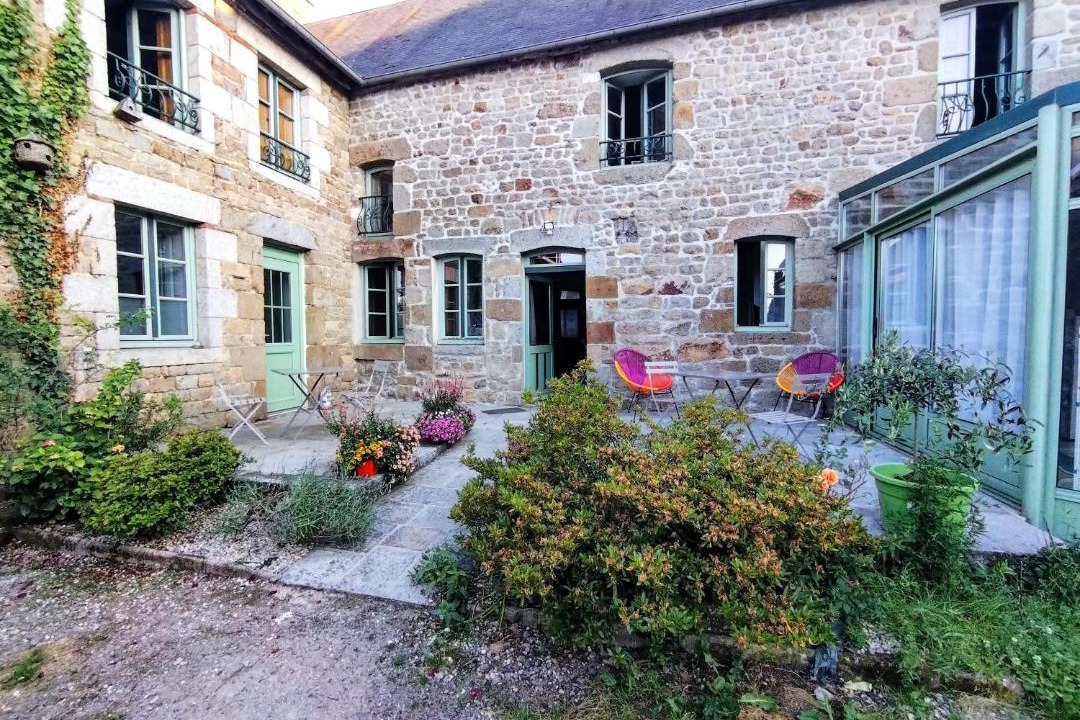 Photo of Others in Carrouges