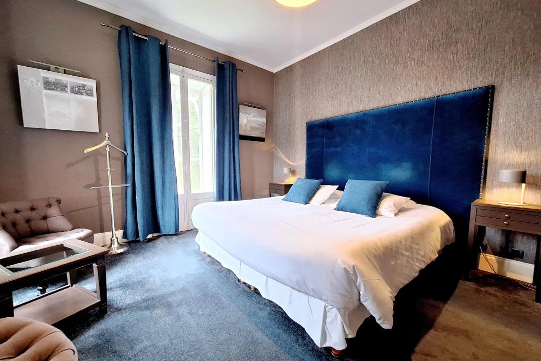 Photo of Others in Eu