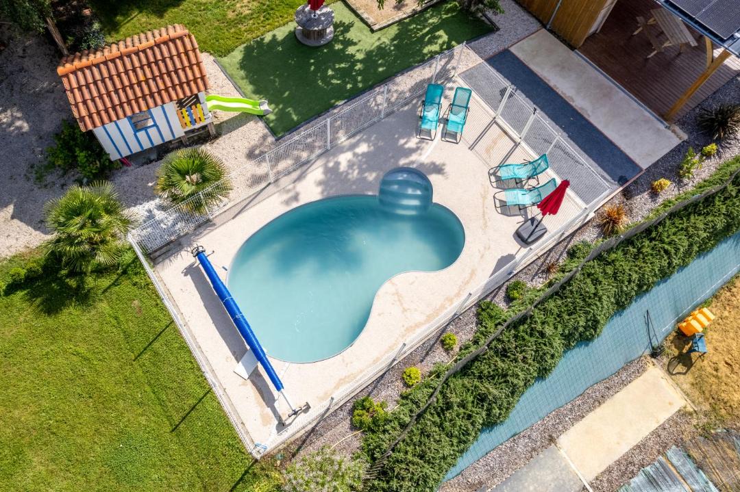 Photo of Others in Duffort