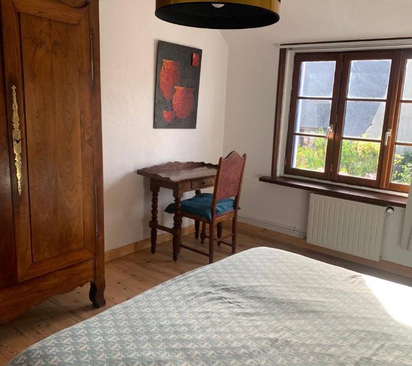 Photo of Bedroom in Treguier