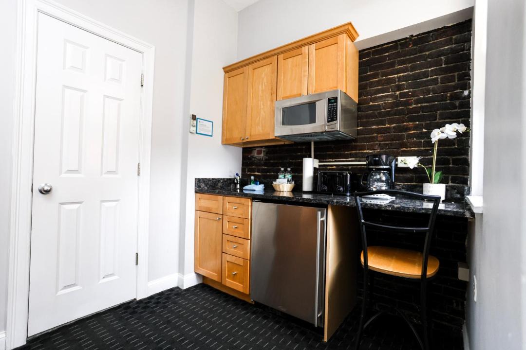 Photo of Others in Columbus