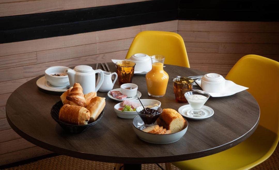 Photo of Others in Vallet