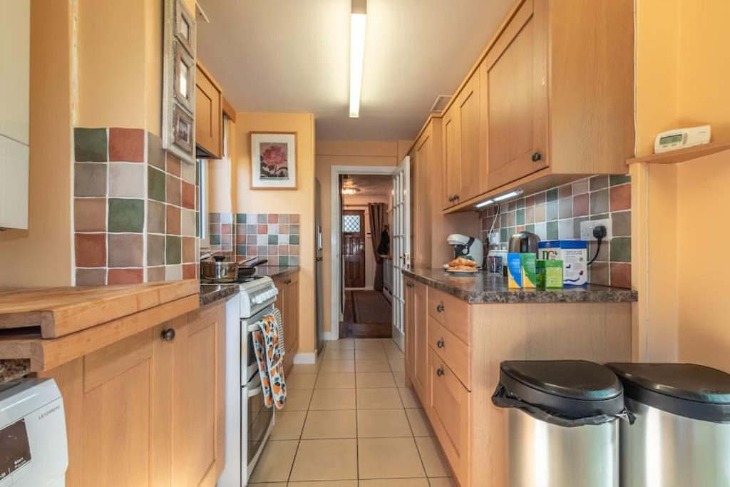 Photo of Others in Netley