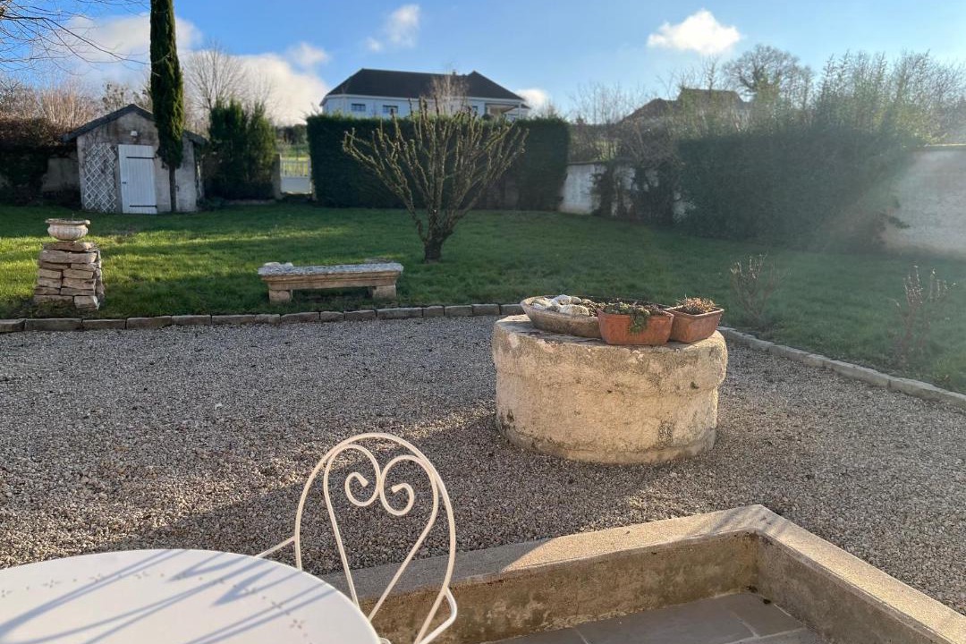 Photo of Others in Alleriot