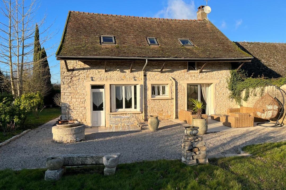 Photo of Others in Alleriot