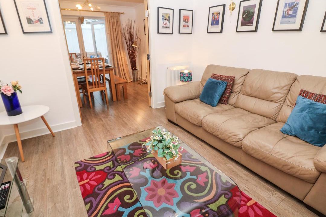 Photo of Others in Padfield