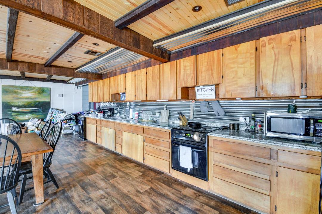 Photo of Others in Valley