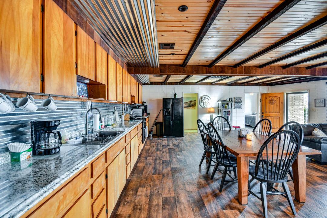 Photo of Others in Valley