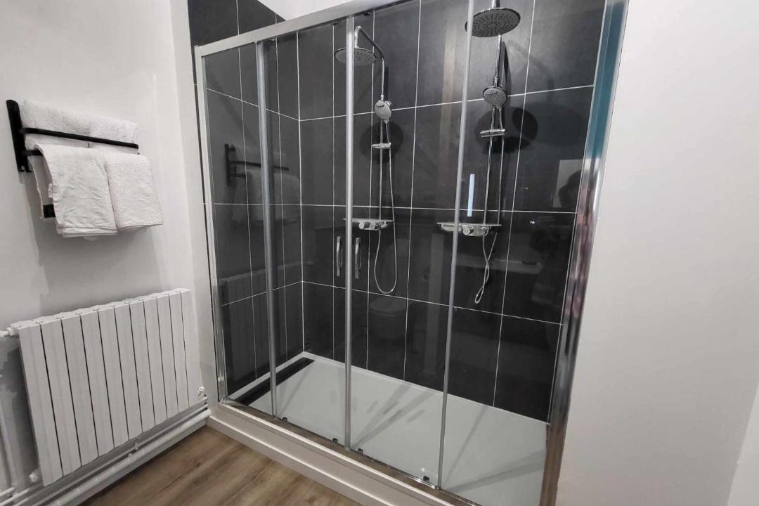 Photo of Others in Cluis