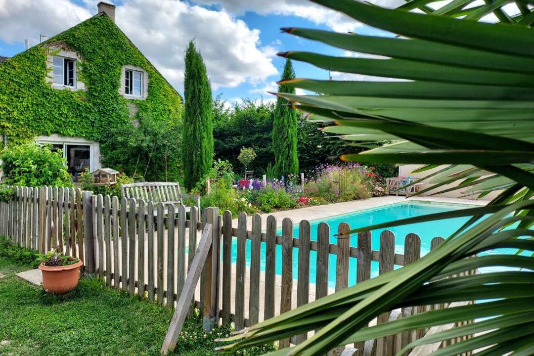 Photo of Others in Suevres