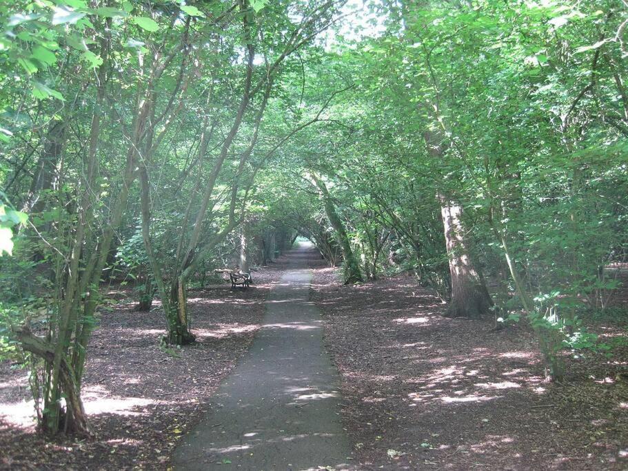 Photo of Others in Golders Green