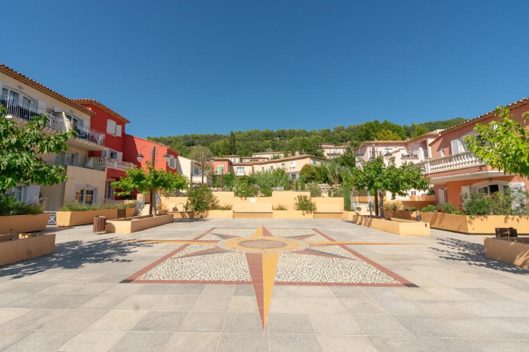 Photo of Others in Callian