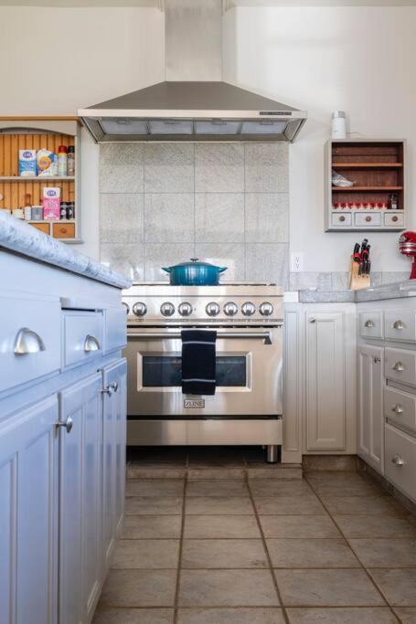 Photo of Kitchen in Shenandoah Valley