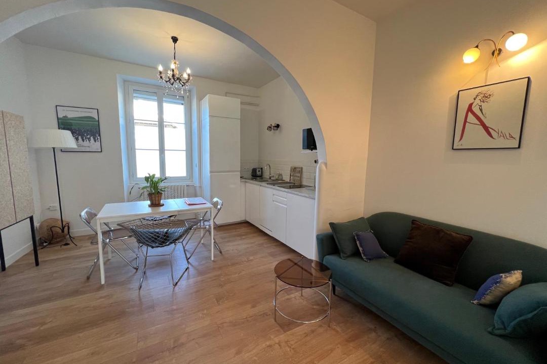 Photo of Others in Ay