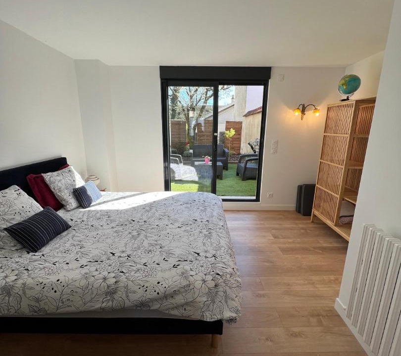 Photo of Others in Ay