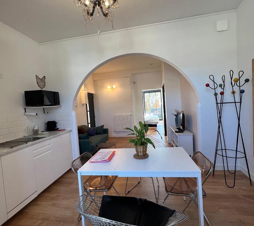 Photo of Others in Ay