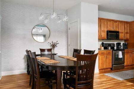 Photo of Kitchen in Hillsboro West End