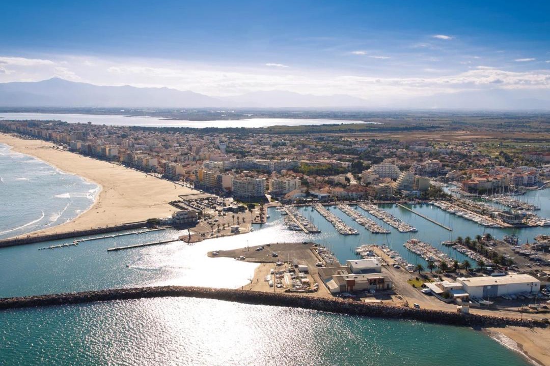 Photo of Others in Le Port