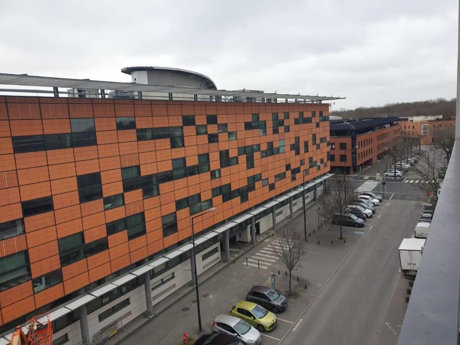 Photo of Others in Center