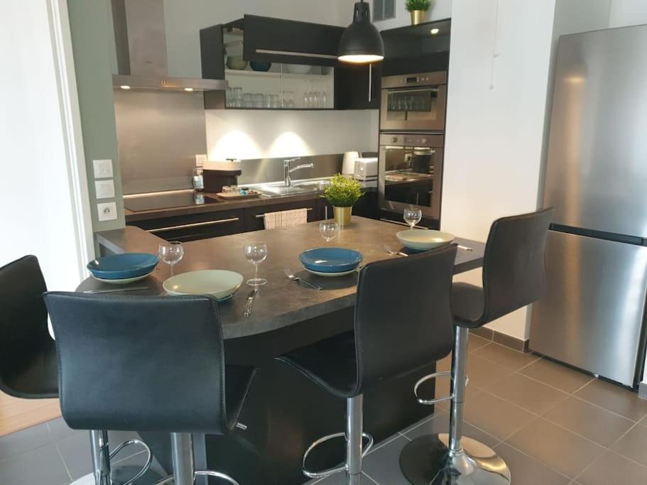 Photo of Others in Center