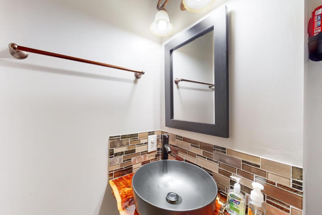 Photo of Others in Blowing Rock