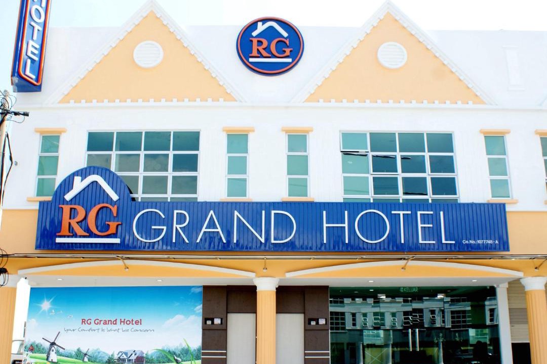 Photo of Others in Parit Raja